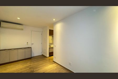 Sala de apartamento para alugar com 1 quarto, 44m² em Brooklin, São Paulo