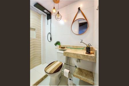 Casa de condomínio para alugar com 60m², 2 quartos e 1 vaga Casa de condomínio para alugar com 60m², 2 quartos e 1 vagaBanheiro