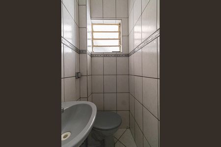 Casa à venda com 160m², 4 quartos e sem vaga Casa à venda com 160m², 4 quartos e sem vagaCasa 1 Lavabo