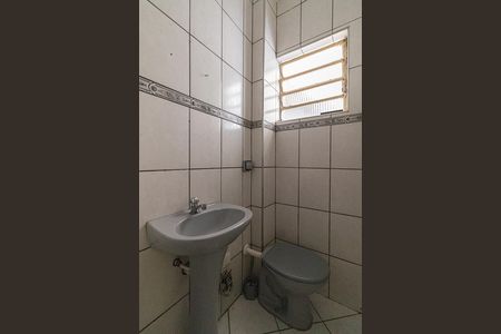 Casa à venda com 160m², 4 quartos e sem vaga Casa à venda com 160m², 4 quartos e sem vagaCasa 1 Lavabo