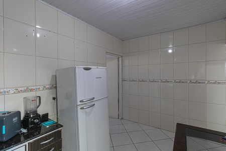 Casa à venda com 160m², 4 quartos e sem vaga Casa à venda com 160m², 4 quartos e sem vagaCasa 2 Cozinha
