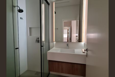 Banheiro de apartamento para alugar com 2 quartos, 107m² em João Paulo, Florianópolis