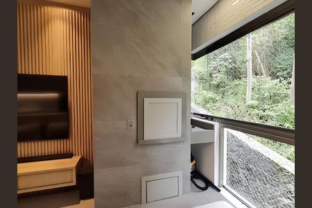 Sala de apartamento para alugar com 2 quartos, 107m² em João Paulo, Florianópolis