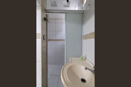 Casa para alugar com 120m², 3 quartos e 1 vaga Casa para alugar com 120m², 3 quartos e 1 vagaBanheiro