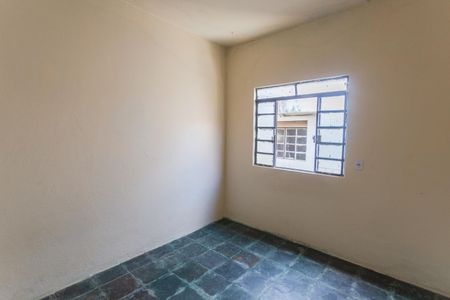 Casa à venda com 200m², 5 quartos e 2 vagas Casa à venda com 200m², 5 quartos e 2 vagasQuarto da Casa 3