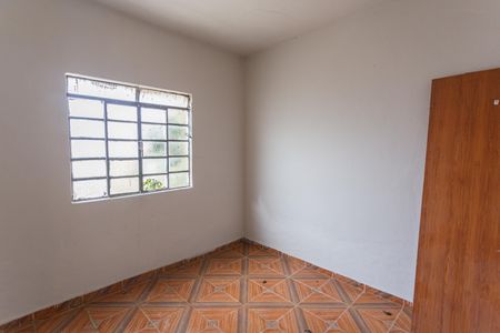 Casa à venda com 200m², 5 quartos e 2 vagas Casa à venda com 200m², 5 quartos e 2 vagasQuarto 1 da Casa 2