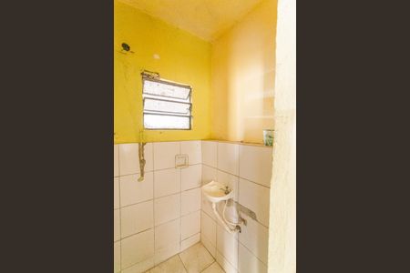 Casa à venda com 200m², 5 quartos e 2 vagas Casa à venda com 200m², 5 quartos e 2 vagasBanheiro Social da Casa 3
