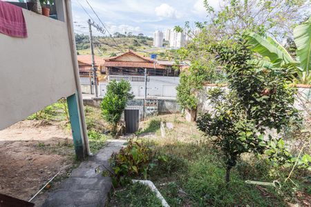 Casa à venda com 200m², 5 quartos e 2 vagas Casa à venda com 200m², 5 quartos e 2 vagasJardim/Entrada Principal