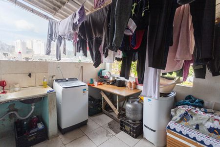 Casa à venda com 200m², 5 quartos e 2 vagas Casa à venda com 200m², 5 quartos e 2 vagasÁrea de Serviço da Casa 1
