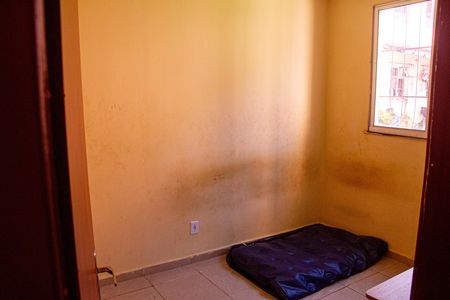 Quarto 2 de apartamento para alugar com 2 quartos, 41m² em Santa Cruz, Rio de Janeiro