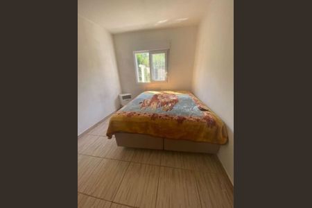 Quarto 1 de apartamento para alugar com 2 quartos, 49m² em Restinga, Porto Alegre