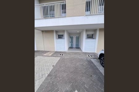 Casa para alugar com 80m², 2 quartos e 2 vagas