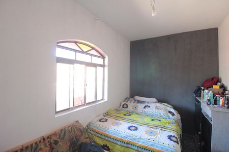 Casa 1 | Quarto 1 de casa à venda com 2 quartos, 212m² em Tupi, Belo Horizonte