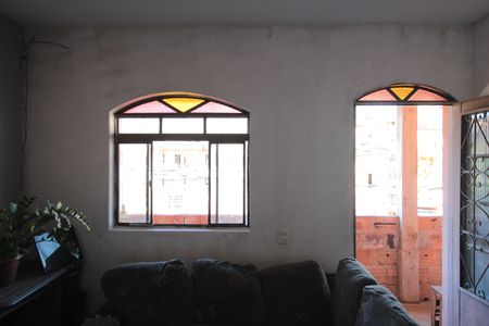 Casa à venda com 212m², 2 quartos e 2 vagasCasa 1 | Sala