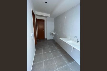 Banheiro de apartamento para alugar com 2 quartos, 39m² em Jardim Boa Vista (Zona Oeste), Osasco