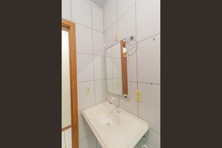 Casa à venda com 56m², 1 quarto e 2 vagas Casa à venda com 56m², 1 quarto e 2 vagasBanheiro