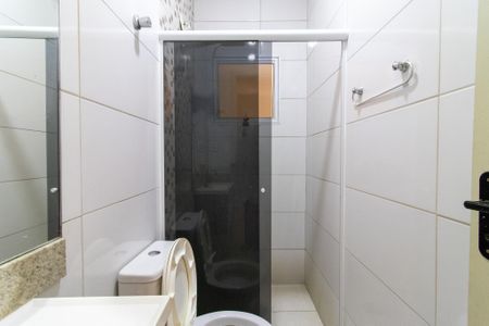 Casa à venda com 100m², 2 quartos e 5 vagas Casa à venda com 100m², 2 quartos e 5 vagasBanheiro