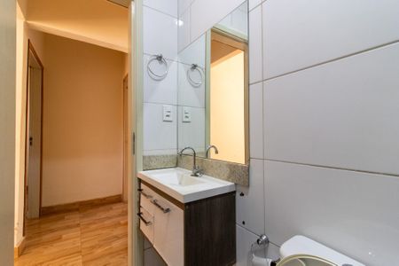 Casa à venda com 100m², 2 quartos e 5 vagas Casa à venda com 100m², 2 quartos e 5 vagasBanheiro