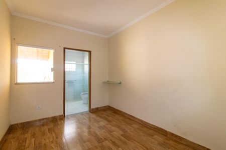 Casa à venda com 100m², 2 quartos e 5 vagas Casa à venda com 100m², 2 quartos e 5 vagasSuite