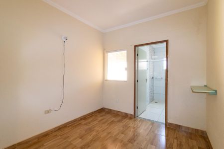 Casa à venda com 100m², 2 quartos e 5 vagas Casa à venda com 100m², 2 quartos e 5 vagasSuite