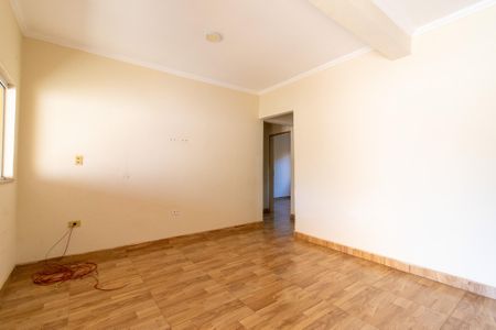 Casa à venda com 100m², 2 quartos e 5 vagas Casa à venda com 100m², 2 quartos e 5 vagasSala