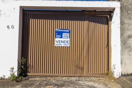 Casa à venda com 100m², 2 quartos e 5 vagas Casa à venda com 100m², 2 quartos e 5 vagasplaca