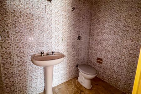Apartamento à venda com 158m², 3 quartos e 1 vaga Apartamento à venda com 158m², 3 quartos e 1 vagaLavabo