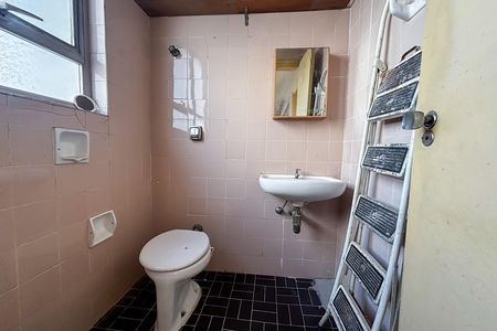 Apartamento à venda com 158m², 3 quartos e 1 vaga Apartamento à venda com 158m², 3 quartos e 1 vagaBanheiro de serviço