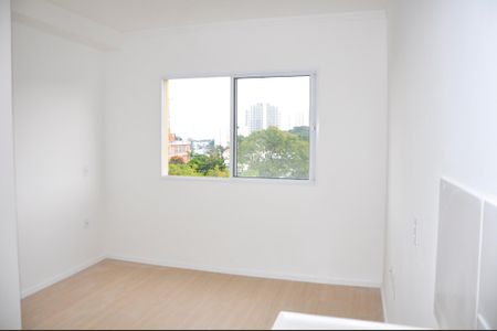 Kitnet / studio - Quarto e Cozinha de apartamento para alugar com 1 quarto, 17m² em Vila Jaguara, São Paulo