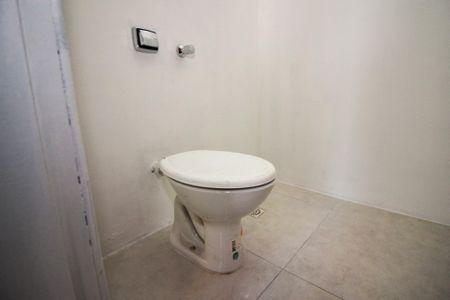 Apartamento à venda com 200m², 3 quartos e sem vagaBanheiro de serviço