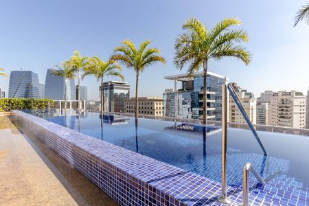 Apartamento para alugar com 56m², 1 quarto e 1 vaga Apartamento para alugar com 56m², 1 quarto e 1 vagaÁrea comum - Piscina