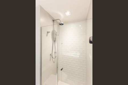Apartamento para alugar com 56m², 1 quarto e 1 vaga Apartamento para alugar com 56m², 1 quarto e 1 vagaBanheiro da Suíte