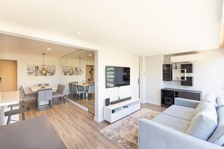 Sala de apartamento para alugar com 1 quarto, 56m² em Vila Nova Conceição, São Paulo