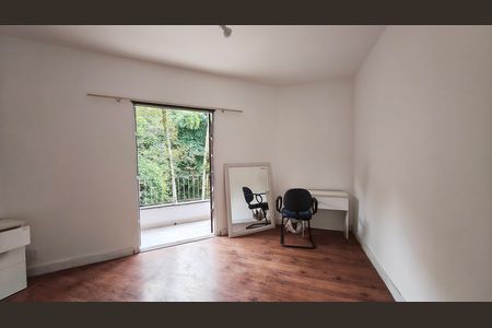 Casa de condomínio para alugar com 250m², 4 quartos e 2 vagas