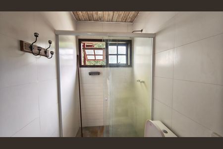 Casa de condomínio para alugar com 250m², 4 quartos e 2 vagas