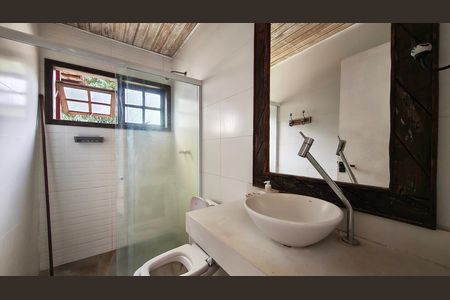 Casa de condomínio para alugar com 250m², 4 quartos e 2 vagas