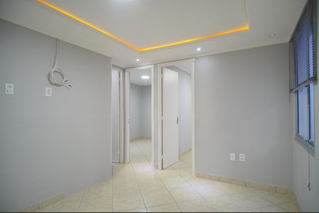 Sala de apartamento para alugar com 2 quartos, 45m² em Rio dos Sinos, São Leopoldo