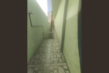 Casa à venda com 150m², 3 quartos e 2 vagas Casa à venda com 150m², 3 quartos e 2 vagasÁrea externa