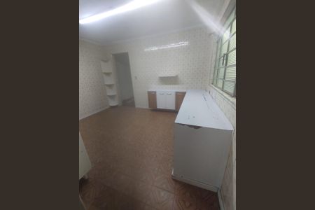 Casa à venda com 150m², 3 quartos e 2 vagas Casa à venda com 150m², 3 quartos e 2 vagasCozinha