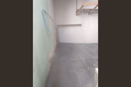 Casa à venda com 150m², 3 quartos e 2 vagas Casa à venda com 150m², 3 quartos e 2 vagasÁrea externa