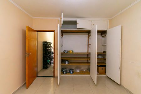 Casa para alugar com 115m², 2 quartos e 2 vagasQuarto 2