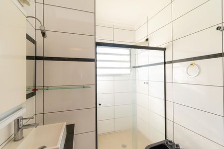 Casa para alugar com 115m², 2 quartos e 2 vagasBanheiro