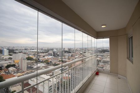 Apartamento para alugar com 65m², 2 quartos e 1 vaga Apartamento para alugar com 65m², 2 quartos e 1 vagaVaranda