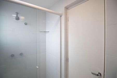 Apartamento para alugar com 65m², 2 quartos e 1 vaga Apartamento para alugar com 65m², 2 quartos e 1 vagaBanheiro da Suíte