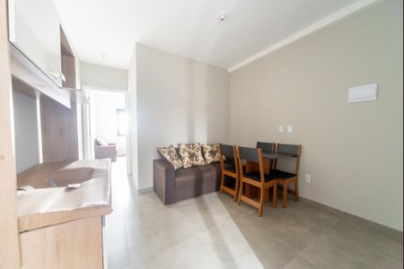 Sala Cozinha de apartamento para alugar com 1 quarto, 30m² em Jardim Algarve, Viamão