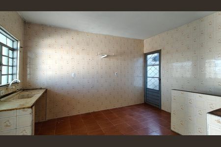 Casa para alugar com 40m², 2 quartos e sem vaga