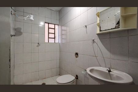 Casa para alugar com 40m², 2 quartos e sem vaga