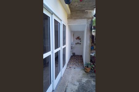 Área externa de casa à venda com 3 quartos, 137m² em Jardim Carlos Lourenço, Campinas
