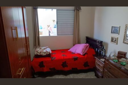 Quarto de casa à venda com 3 quartos, 137m² em Jardim Carlos Lourenço, Campinas