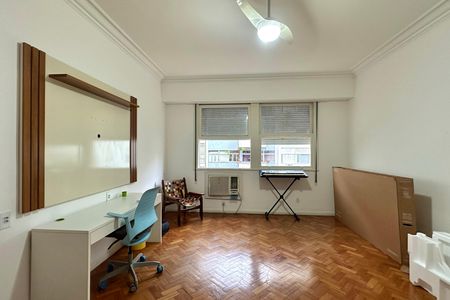 Apartamento à venda com 270m², 4 quartos e 2 vagas
